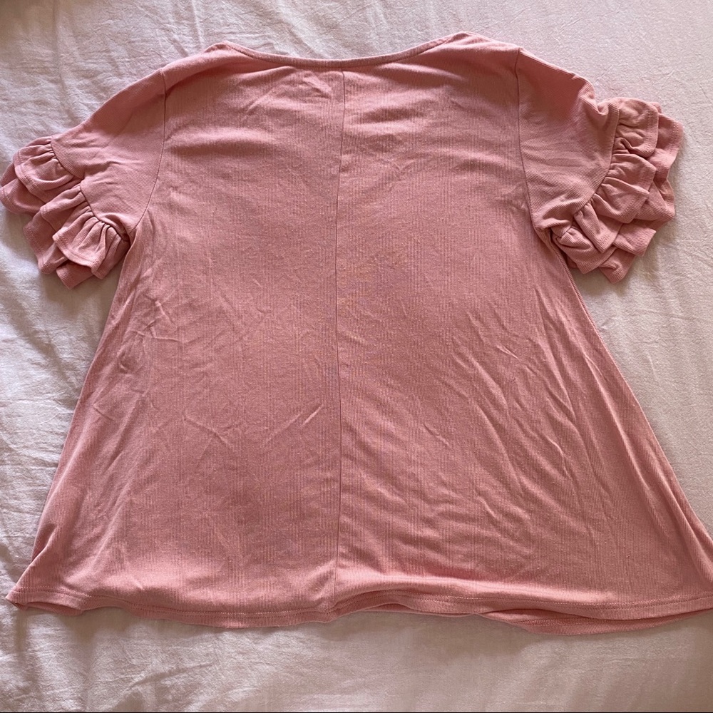 Pink ruffle tee - Picture 2 of 3